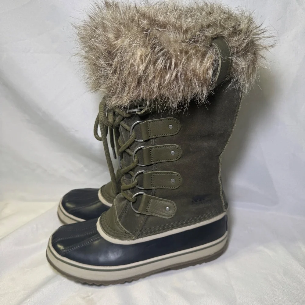 Sorel Joan of Arctic Waterproof Winter Boots Olive Green Faux Fur Women's Size 8